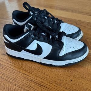 Nike Panda Black and White Low-Top Sneakers - 8 - used